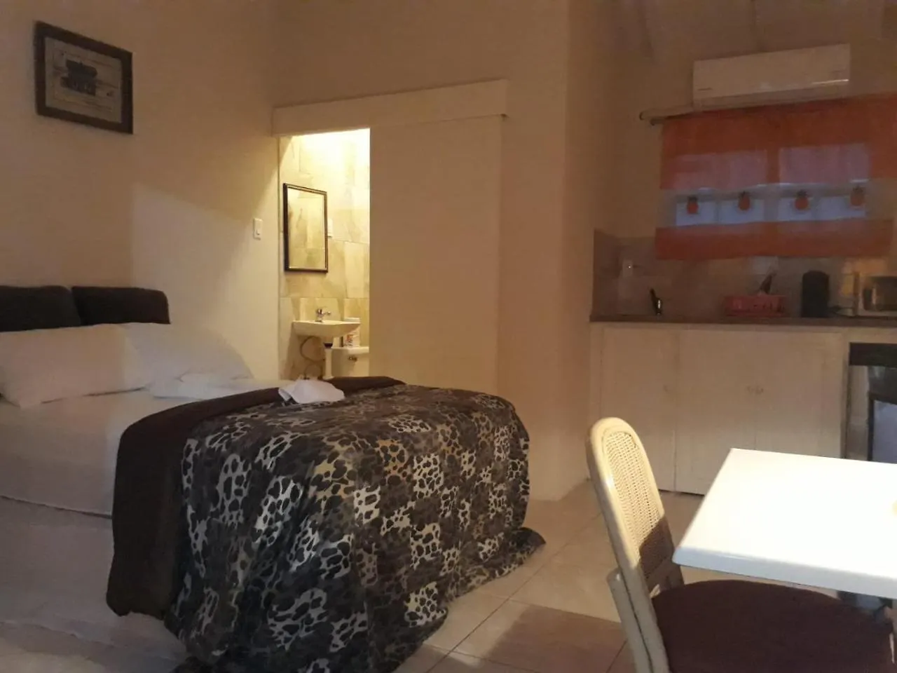 Haven House Apartments Christ Church 0*,  Barbados