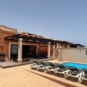 https://senorio-del-castillo.in-canary-islands.com